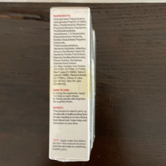 NIB Liquid Blush - Picture 2 of 5